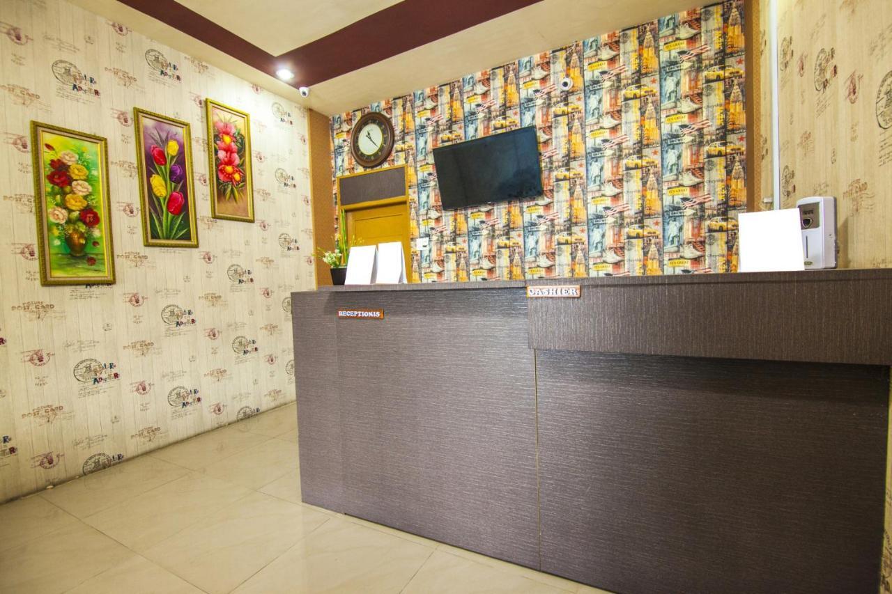 Oyo 2310 Residence 68 Pematangsiantar Extérieur photo