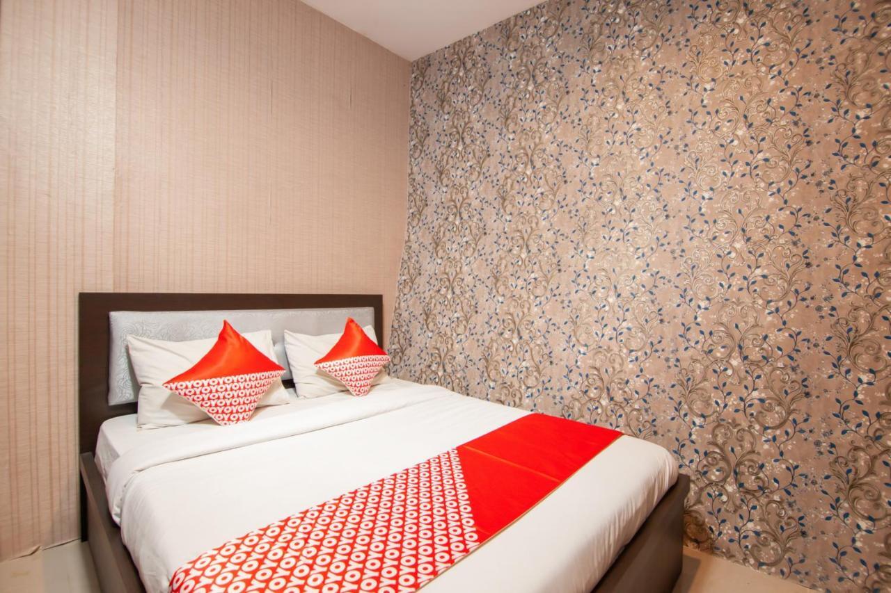 Oyo 2310 Residence 68 Pematangsiantar Extérieur photo