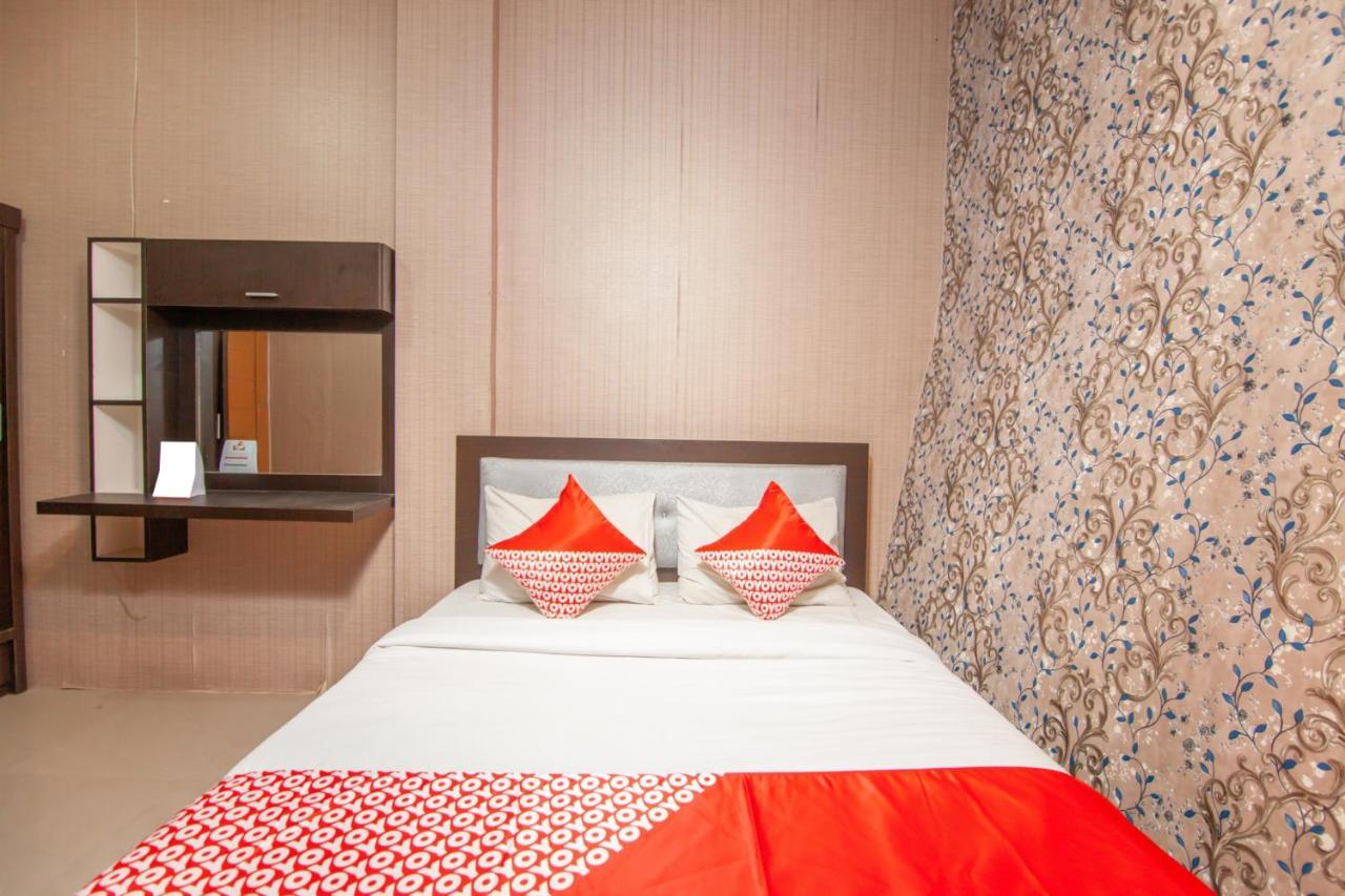 Oyo 2310 Residence 68 Pematangsiantar Extérieur photo